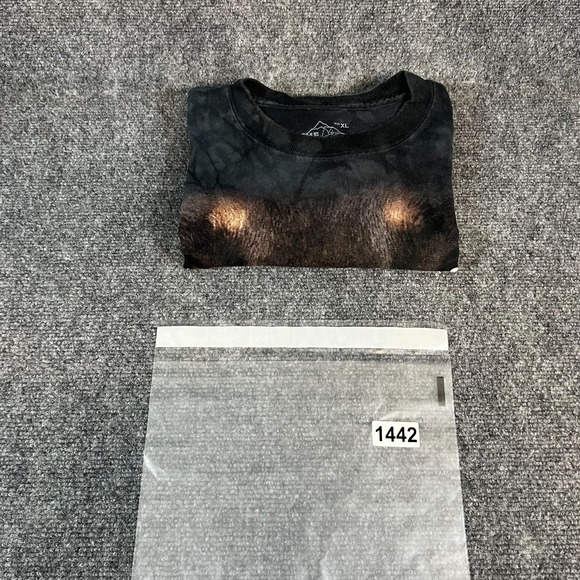 2011 The Mountain Vincent Hie Rottweiler Black Gray SS Graphic T-Shirt Size XL - Picture 12 of 12